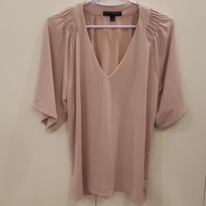 BANANA REPUBLIC BLUSH DRESSY TOP, SIZE S
